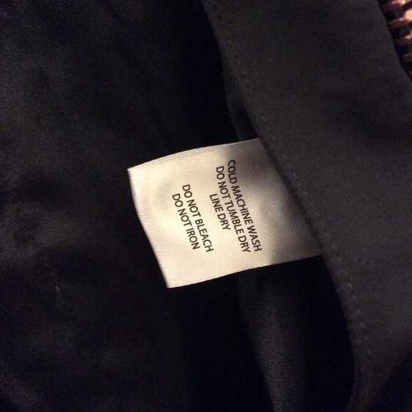 L’urv Black Jacket (with rose gold hardware) - Picture 4 of 5